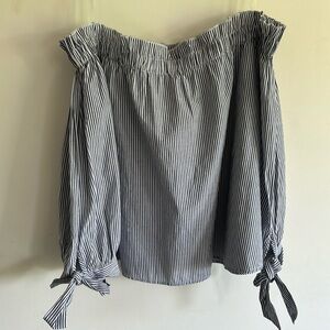 American Eagle blouse